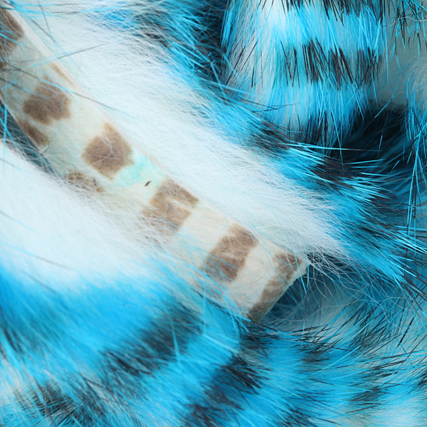 Hareline Strisce larghe di pelle di coniglio con pelo Magnum Tiger Barred