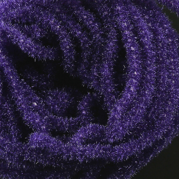 Hareline Trilobal Antron Chenille Medium